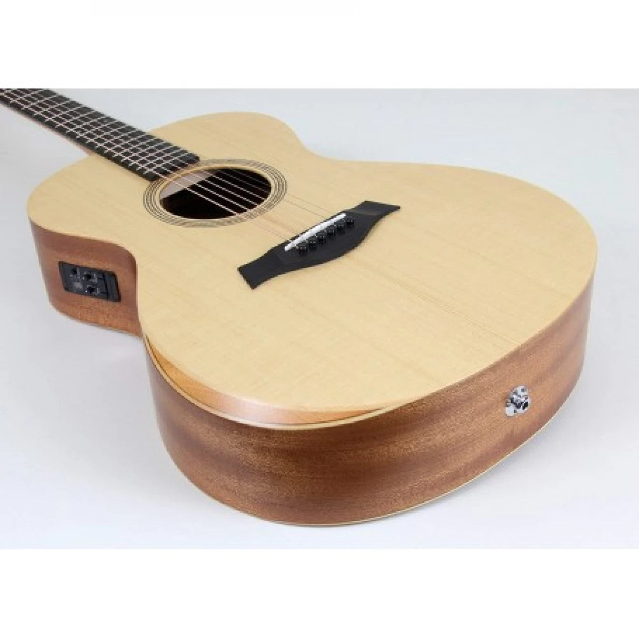 TAYLOR ACADEMY-12E | Guitarra Electroacústica Grand Concert