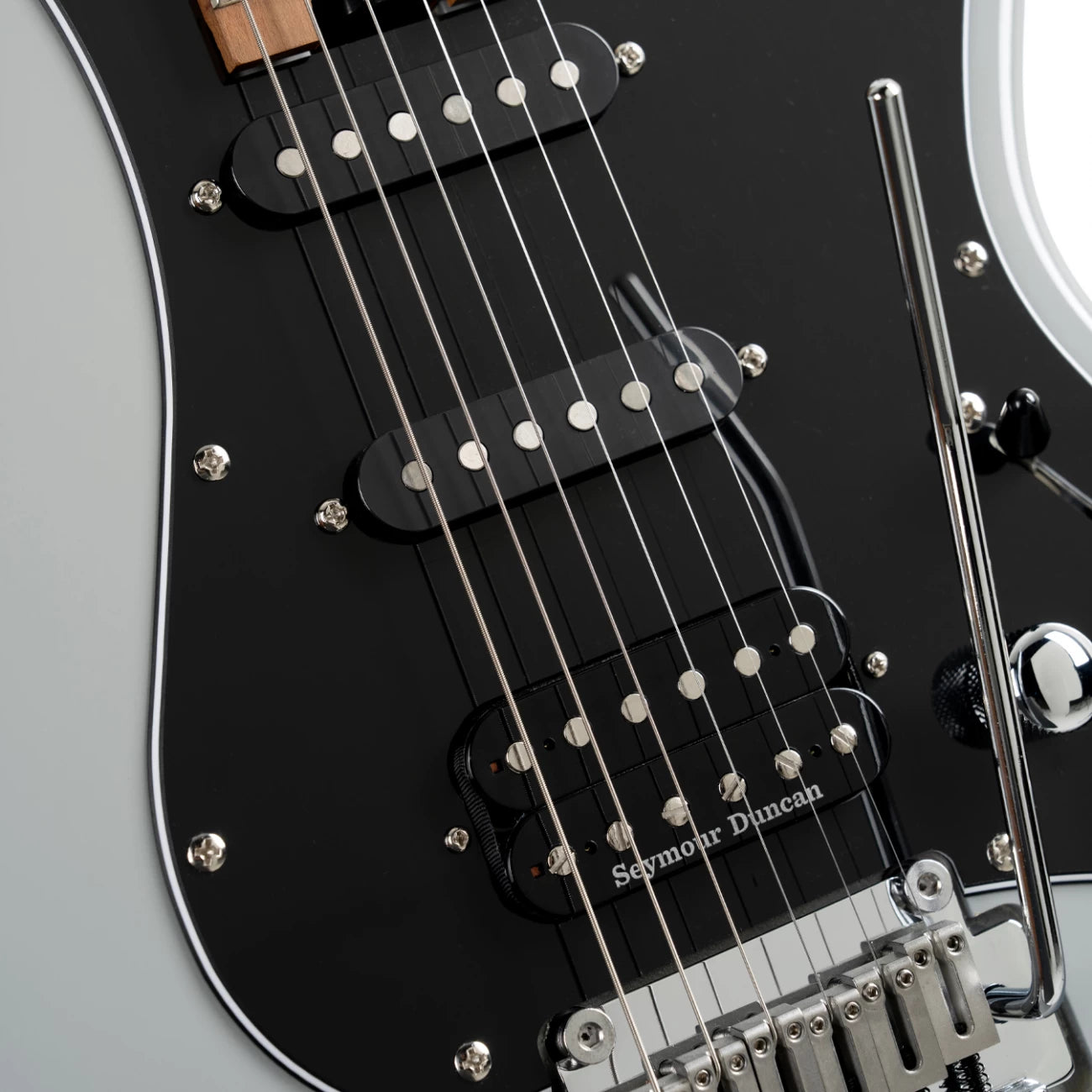 Guitarra Eléctrica Cort G290 Modern con mástil de arce tostado Pale Graphite