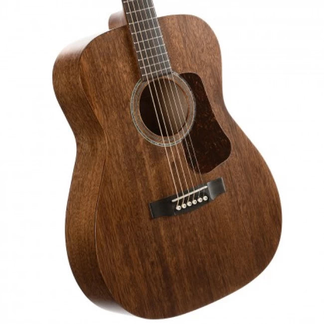 CORT L450C-NS | Guitarra Folk mini tipo concierto de caoba maciza